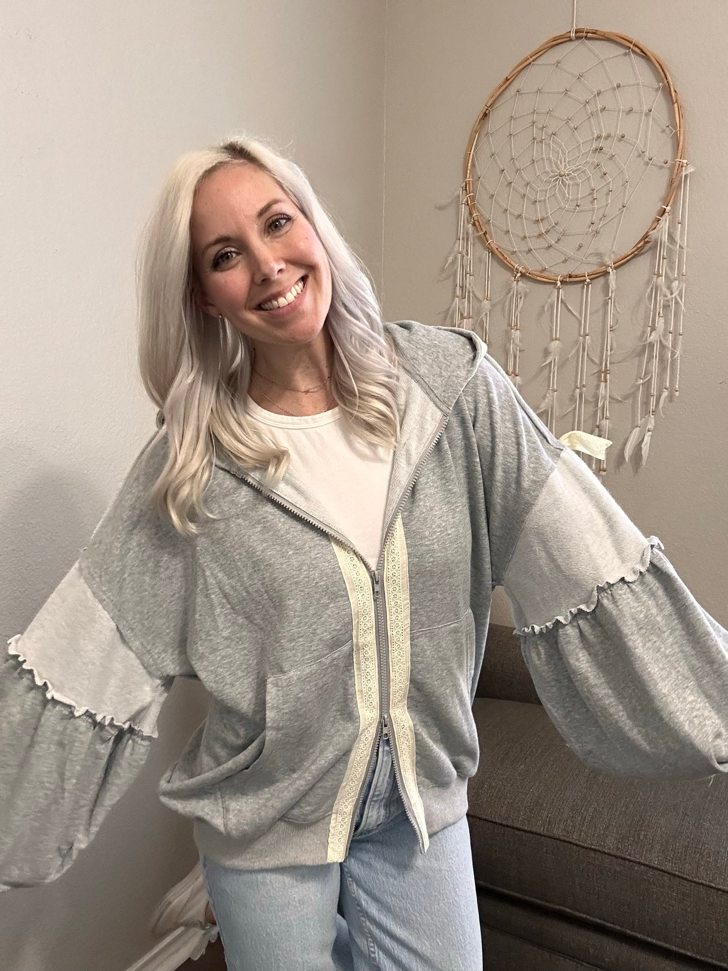 Daydream Ribbon Hoodie