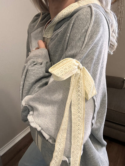 Daydream Ribbon Hoodie