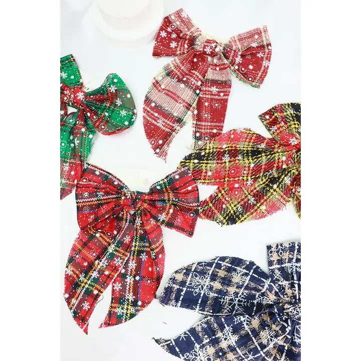 Raw Edges Christmas Theme Bow Clips