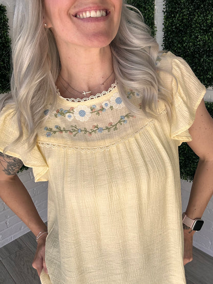 Buttercup Bloom Top