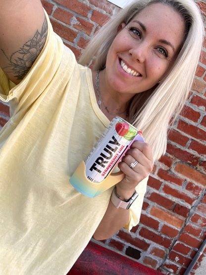 Sipzey Skinny Can Holder