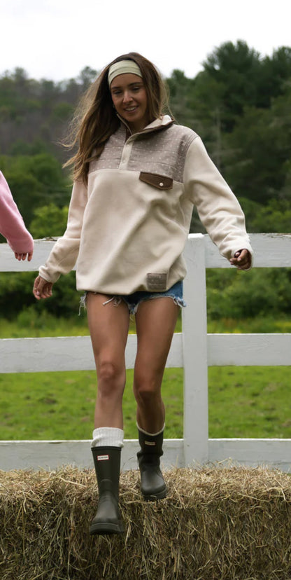 Cinnamon Petals Henley