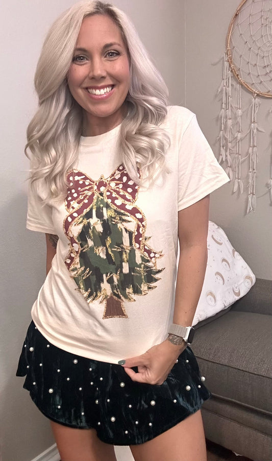 Bow Christmas Tree Graphic Tee