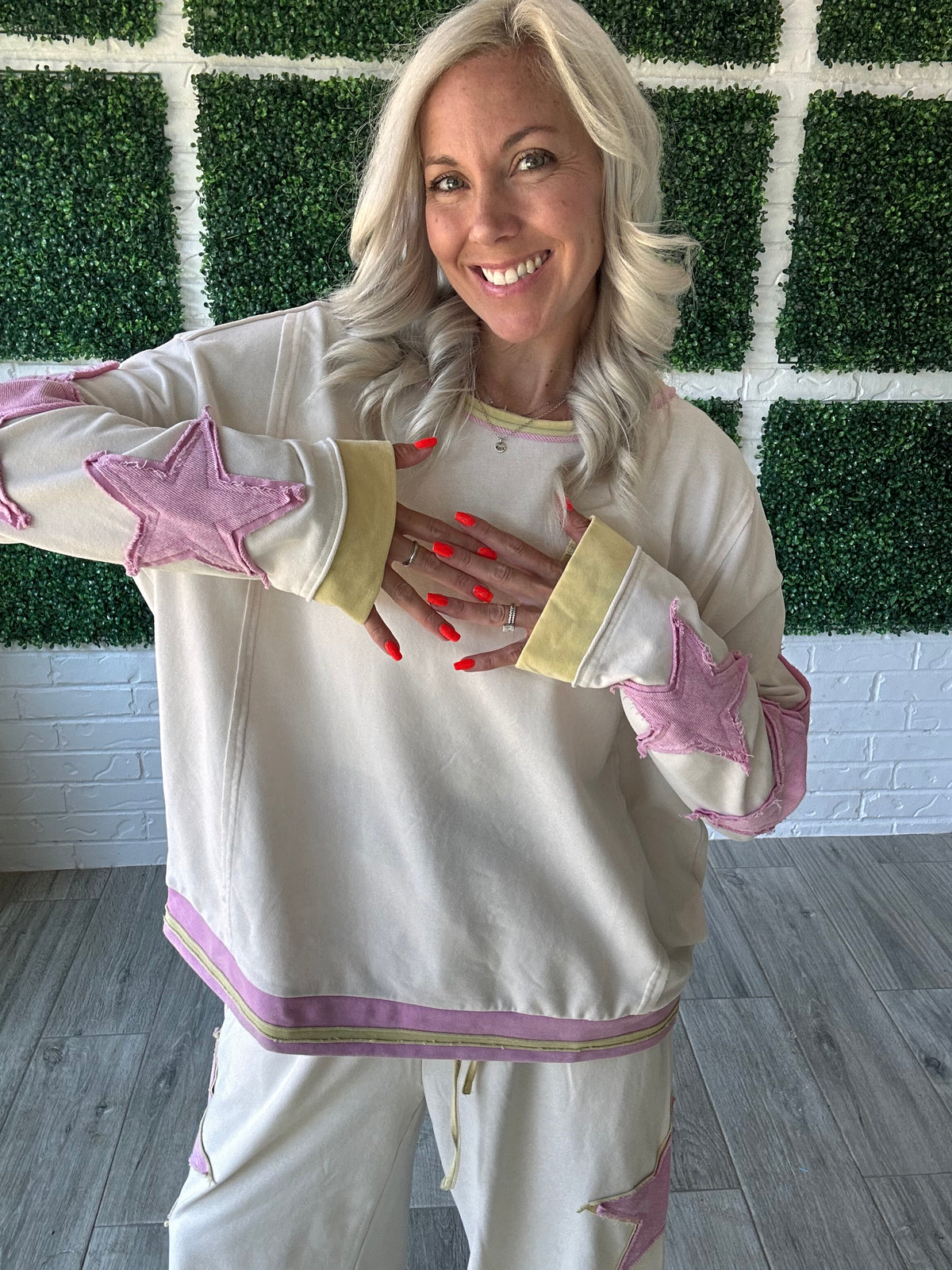 Starstruck Pullover