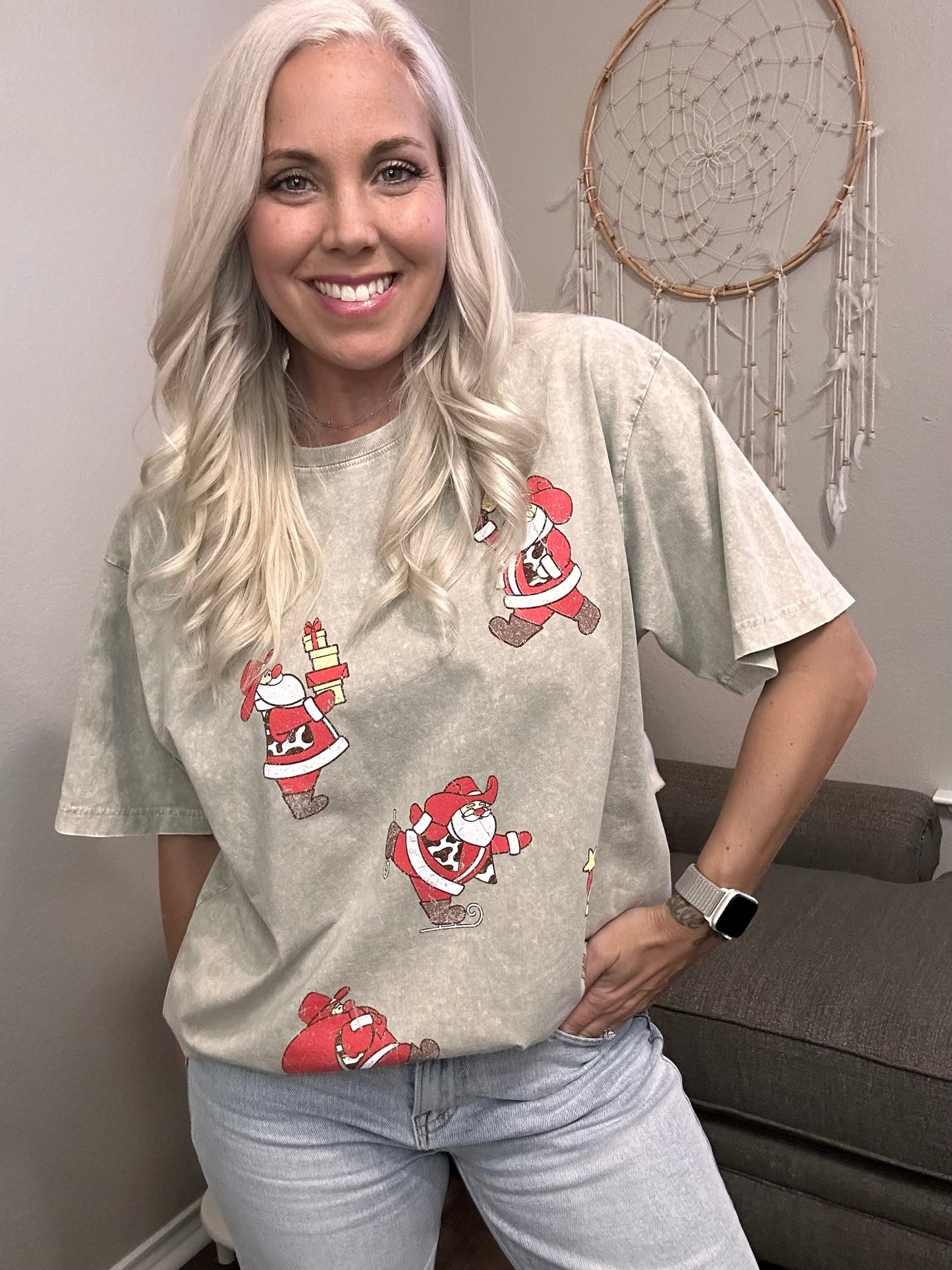 Howdy Santa Oversized Graphic Tee