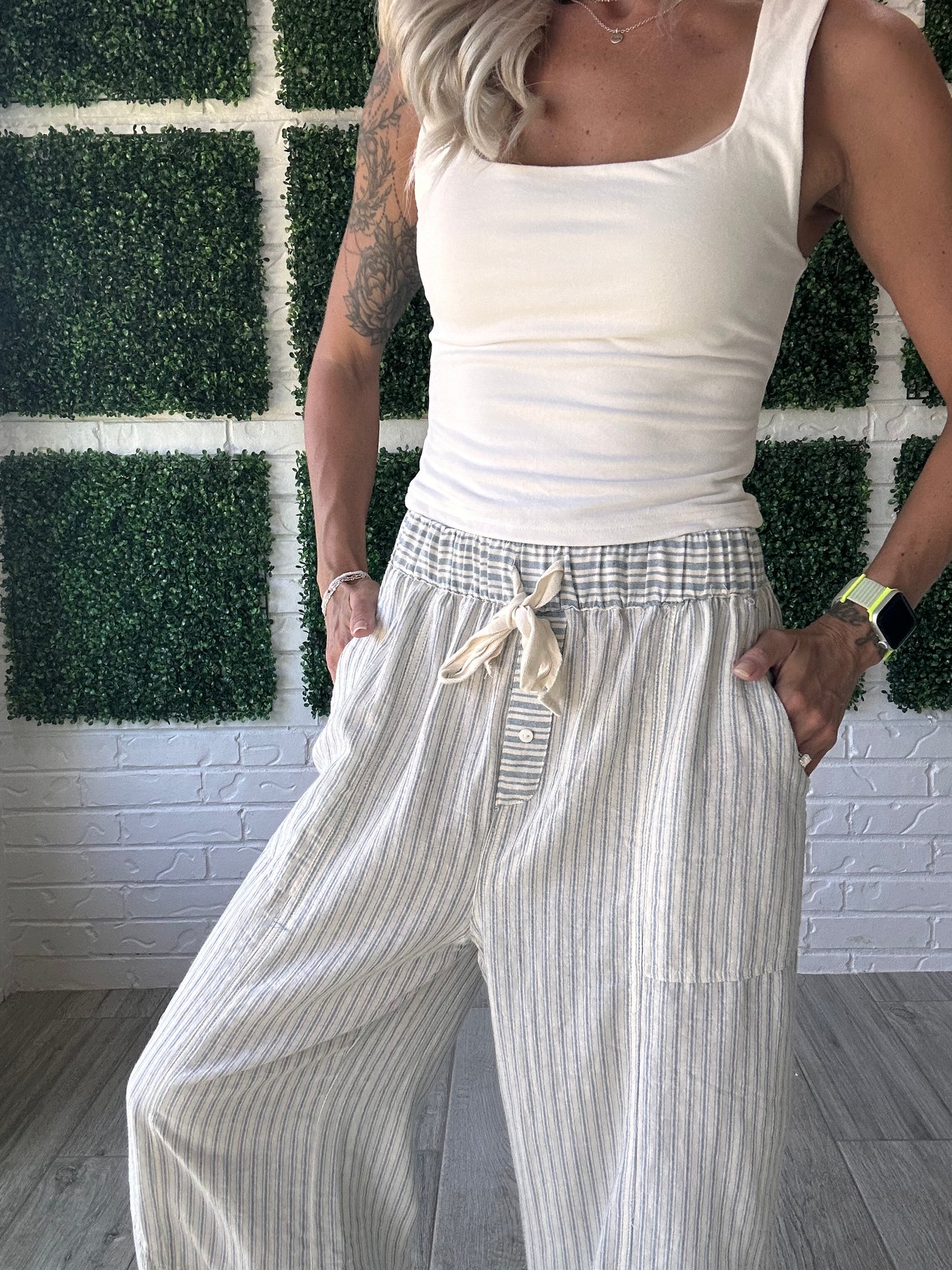 Trailside Stripe Jogger
