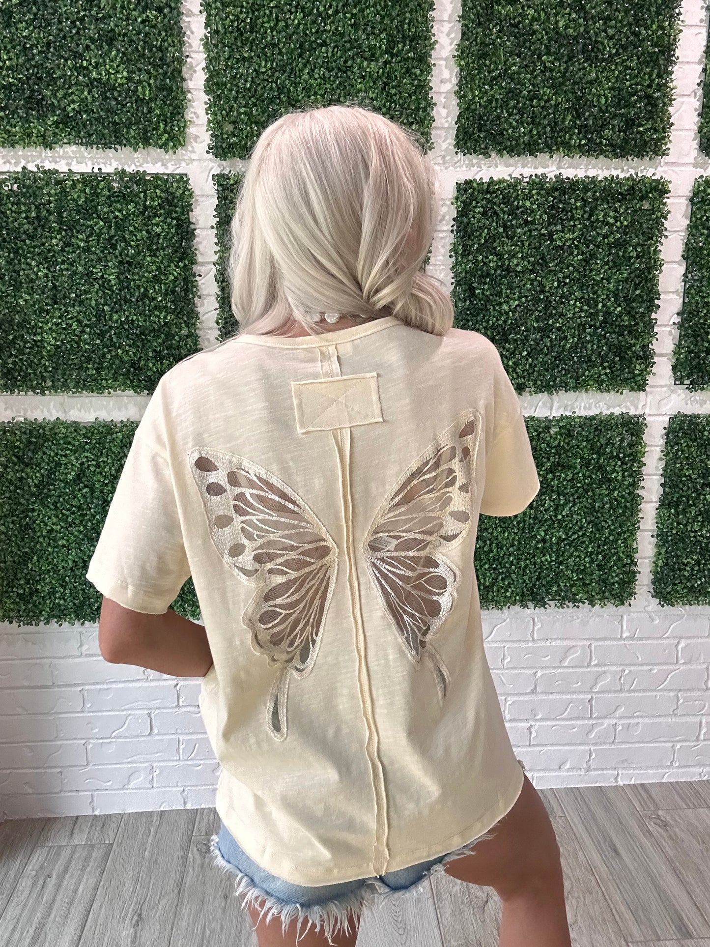 Daydream Wings Tee